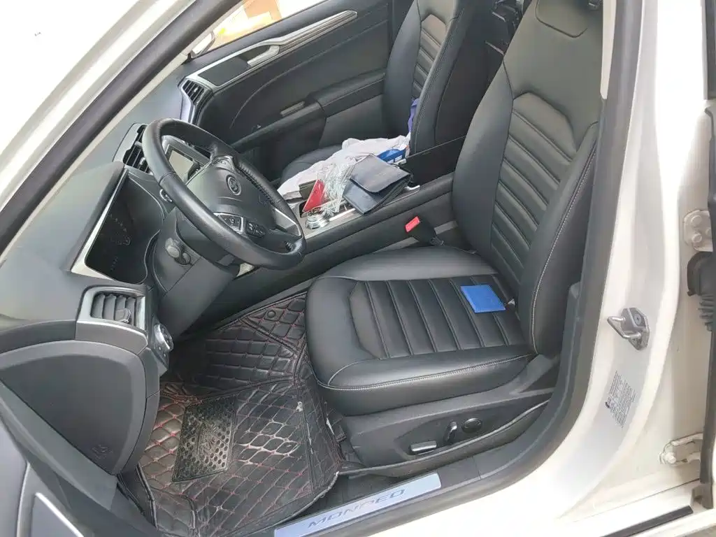 Ford Mondeo — миниатюра 11
