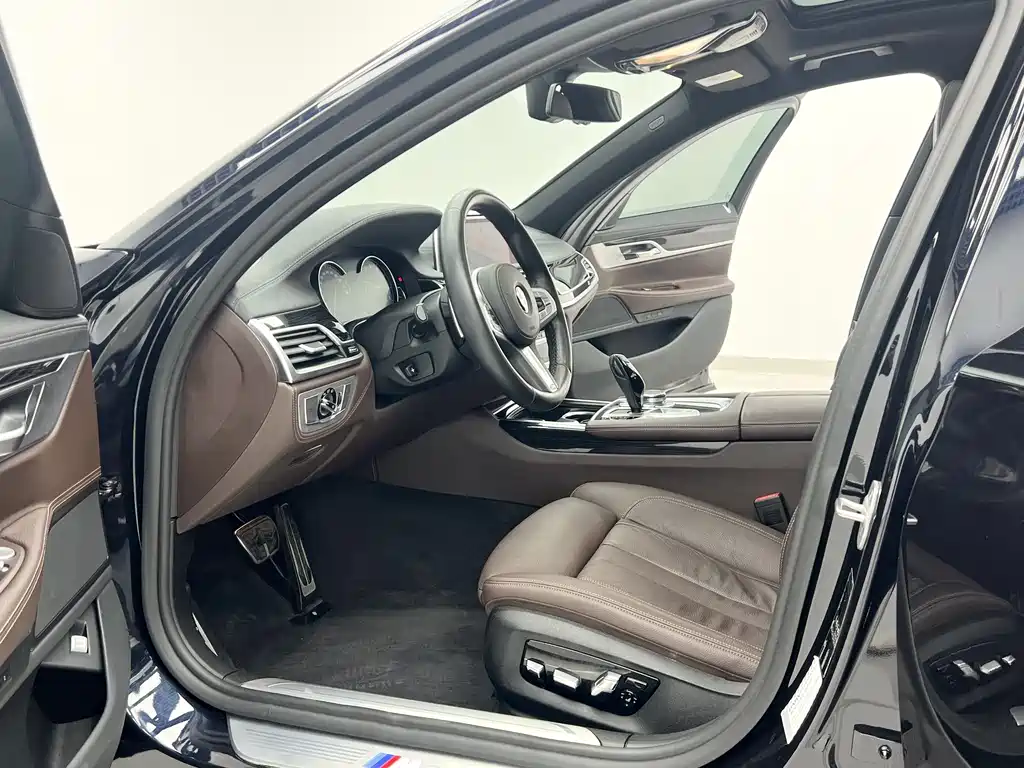 BMW 7 Series 7 2018 730Li Lead M Sport