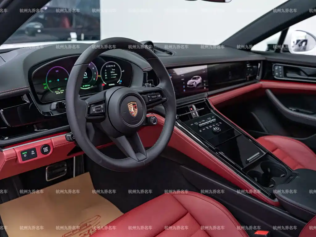 Porsche Panamera — миниатюра 15