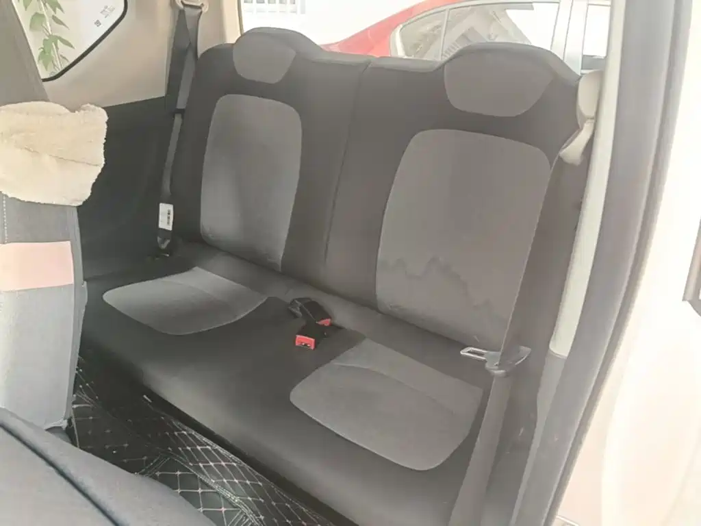 Wuling MINIEV — миниатюра 17