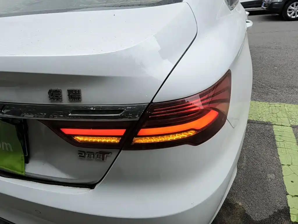 Geely Binrui — миниатюра 8