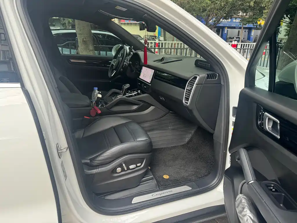 Porsche Cayenne 2019 Cayenne 3.0T