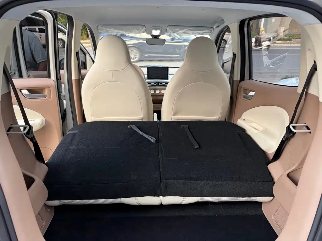 Wuling MINIEV — миниатюра 16
