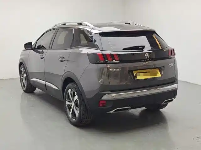 Peugeot 4008 — миниатюра 7