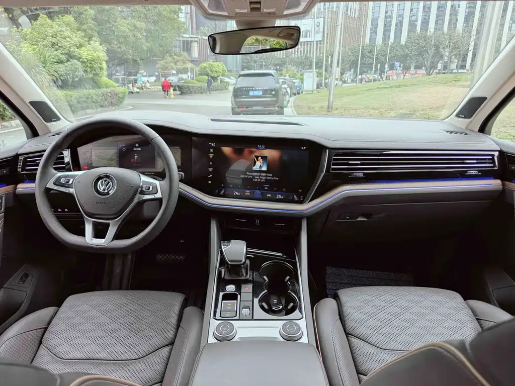 Volkswagen Touareg 2019 3.0TSI VI