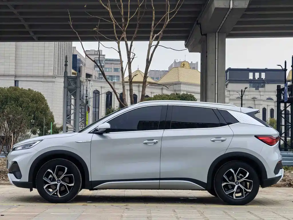 BYD Yuan Plus PLUS 2023 Champion 430KM