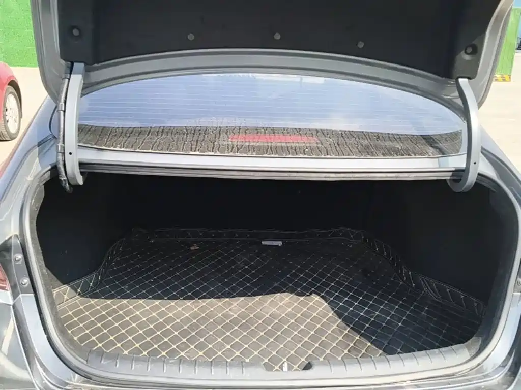 Hyundai Fista — миниатюра 19