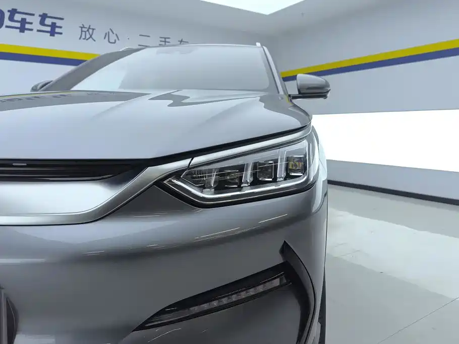 BYD PLUS New Energy — миниатюра 5