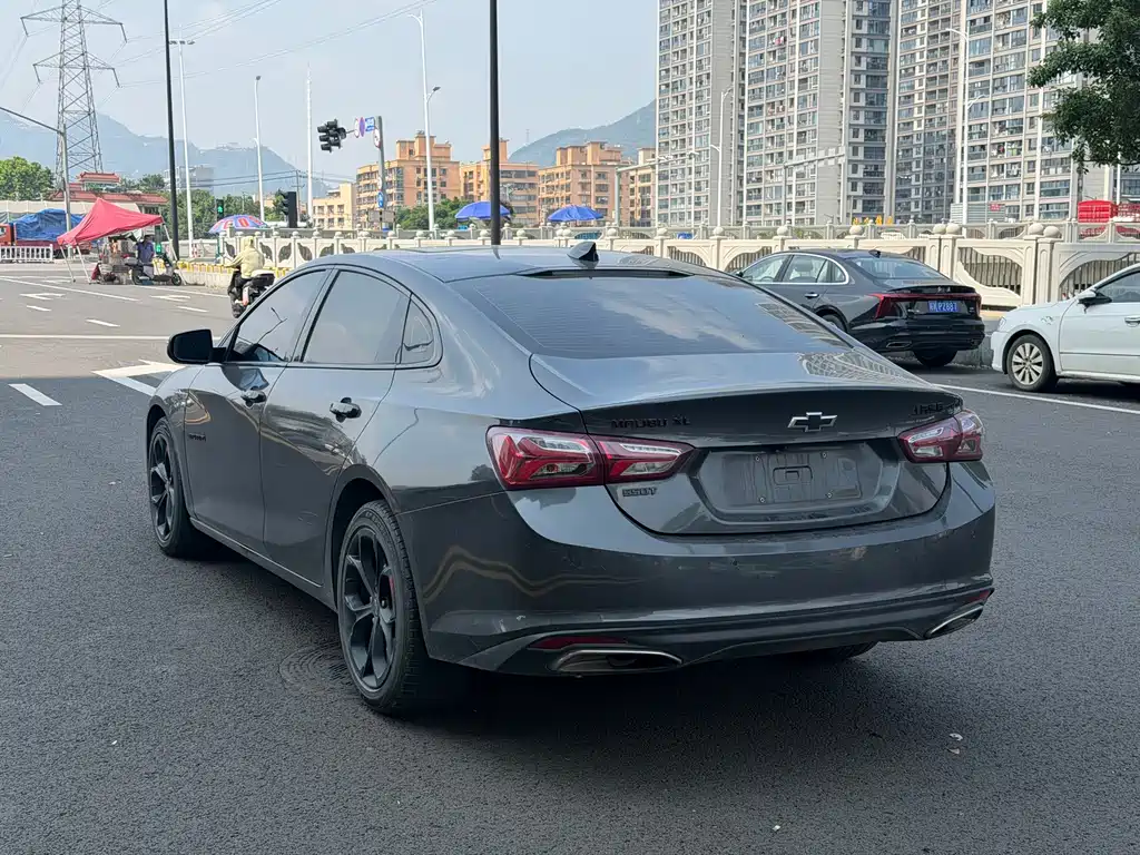 Chevrolet Malibu XL — миниатюра 9