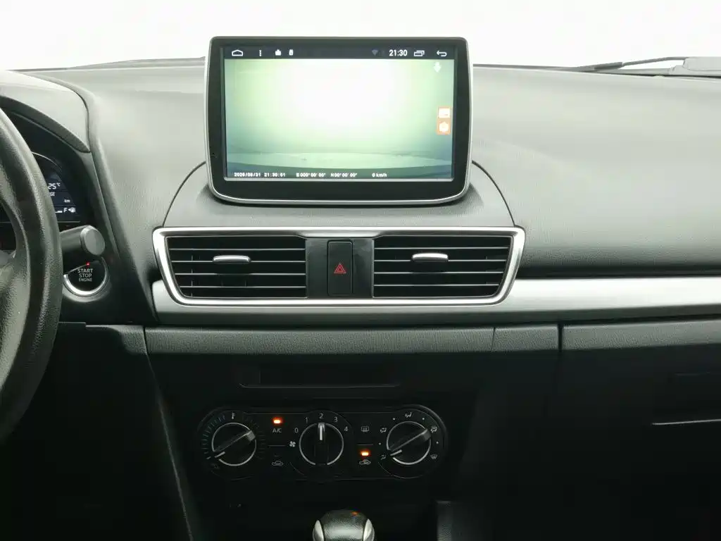 Mazda 3 Axela — миниатюра 12