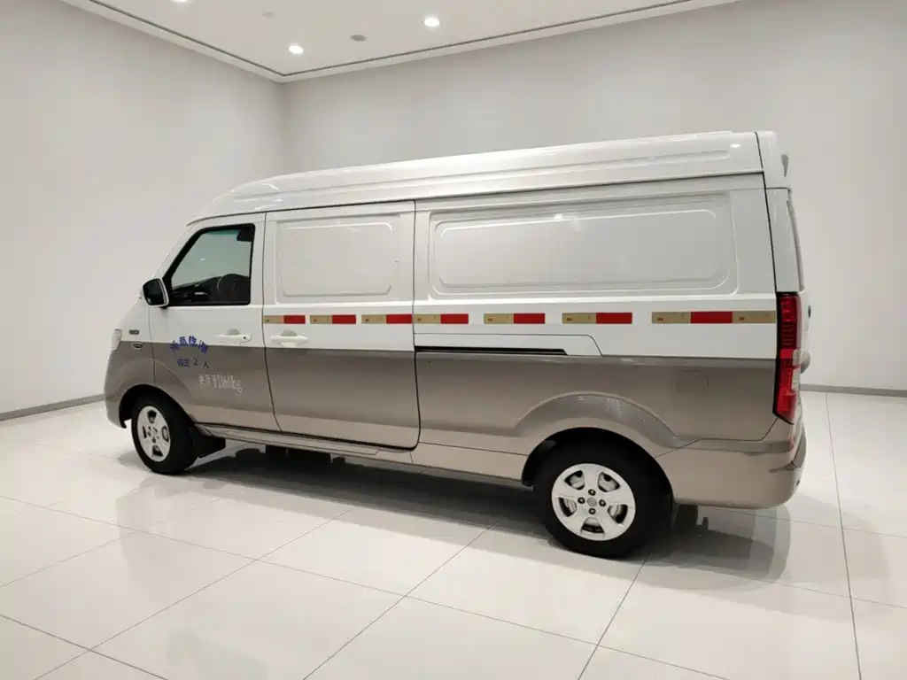 Jinbei Hiace X30L CNG — миниатюра 25