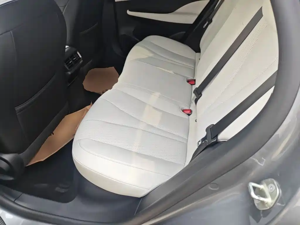 BYD Seal 05 DM-i — миниатюра 17