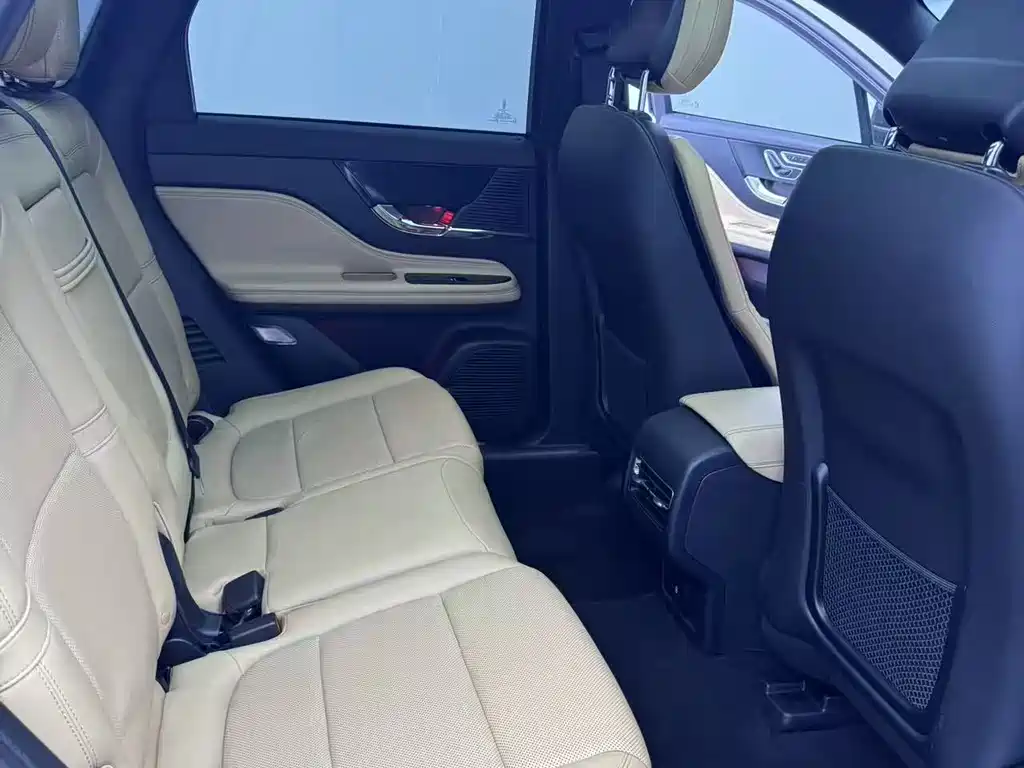 Lincoln Corsair 2021 2.0T