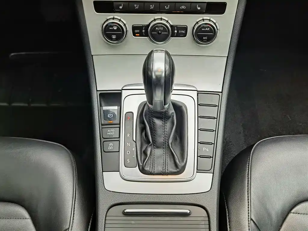 Volkswagen Magotan — миниатюра 13