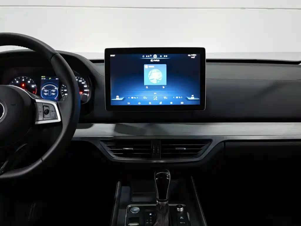 BYD Tang — миниатюра 12