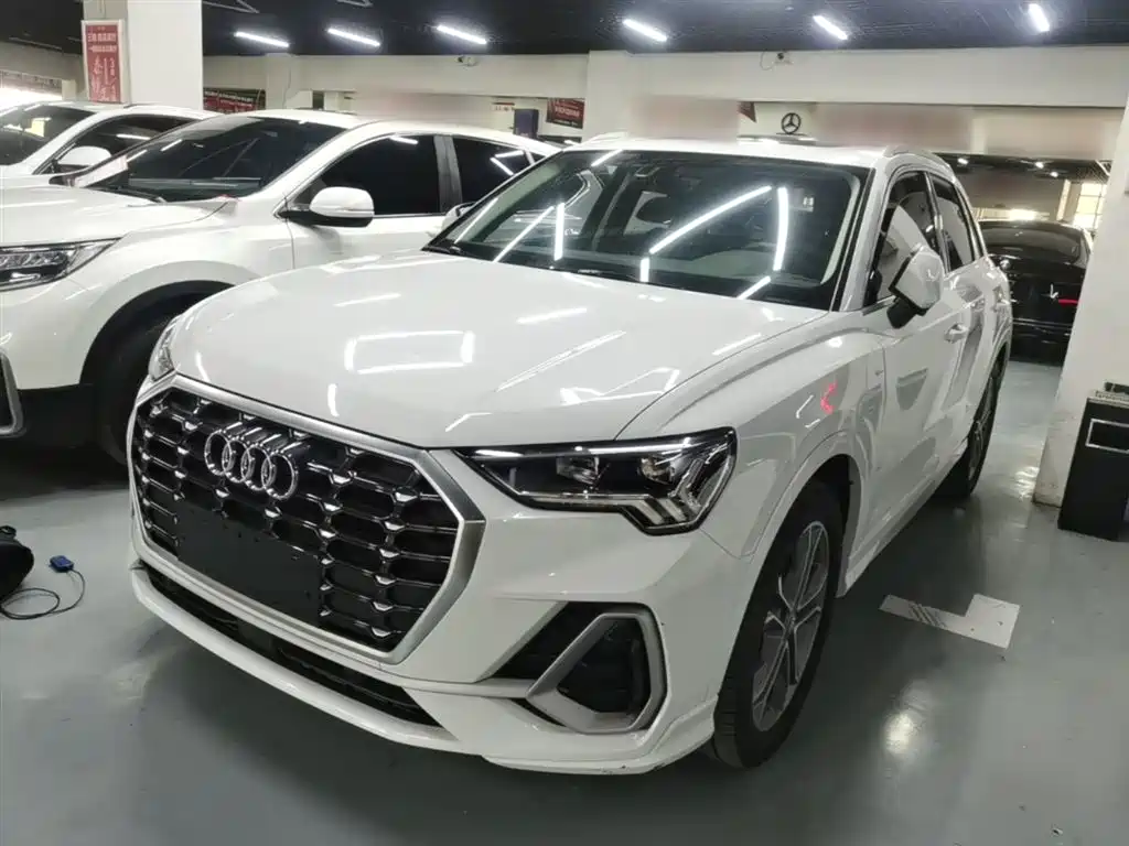Audi Q3 2020 40 TFSI Fashion