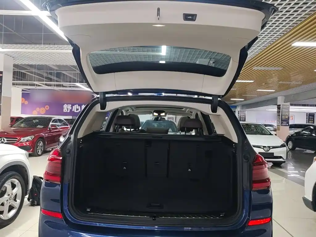 BMW X3 — миниатюра 19