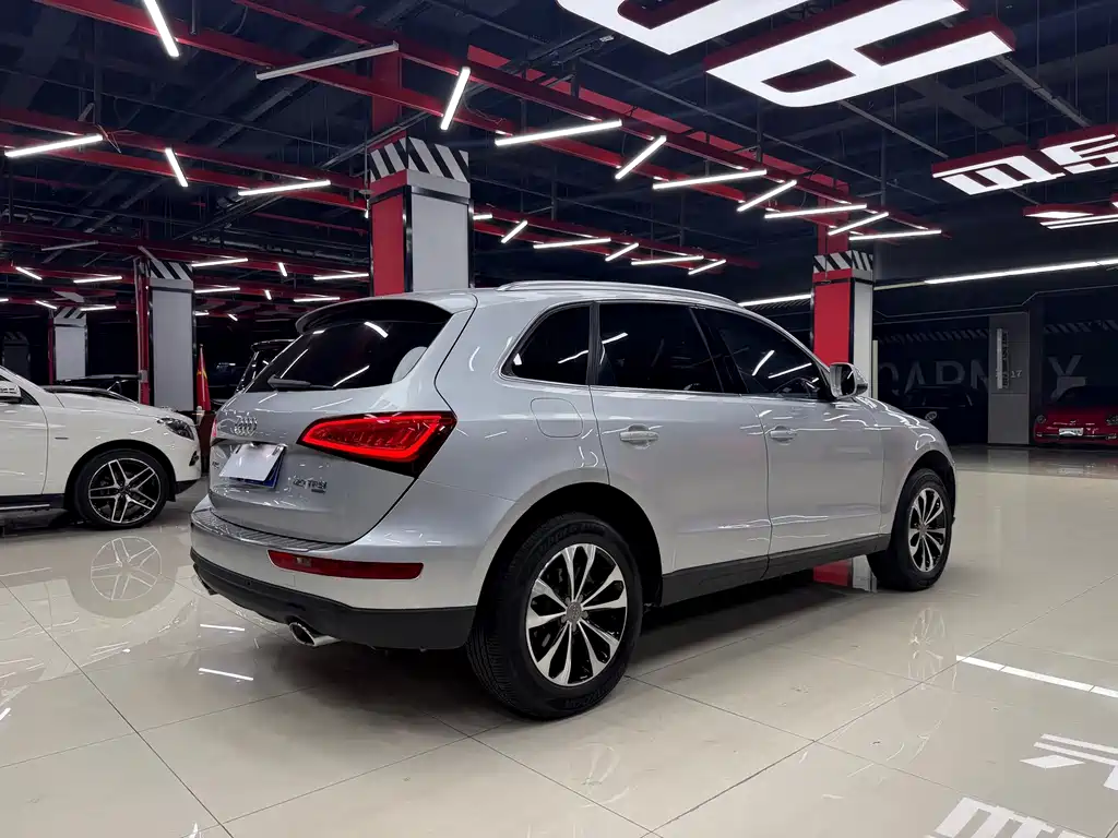 Audi Q5 — миниатюра 5