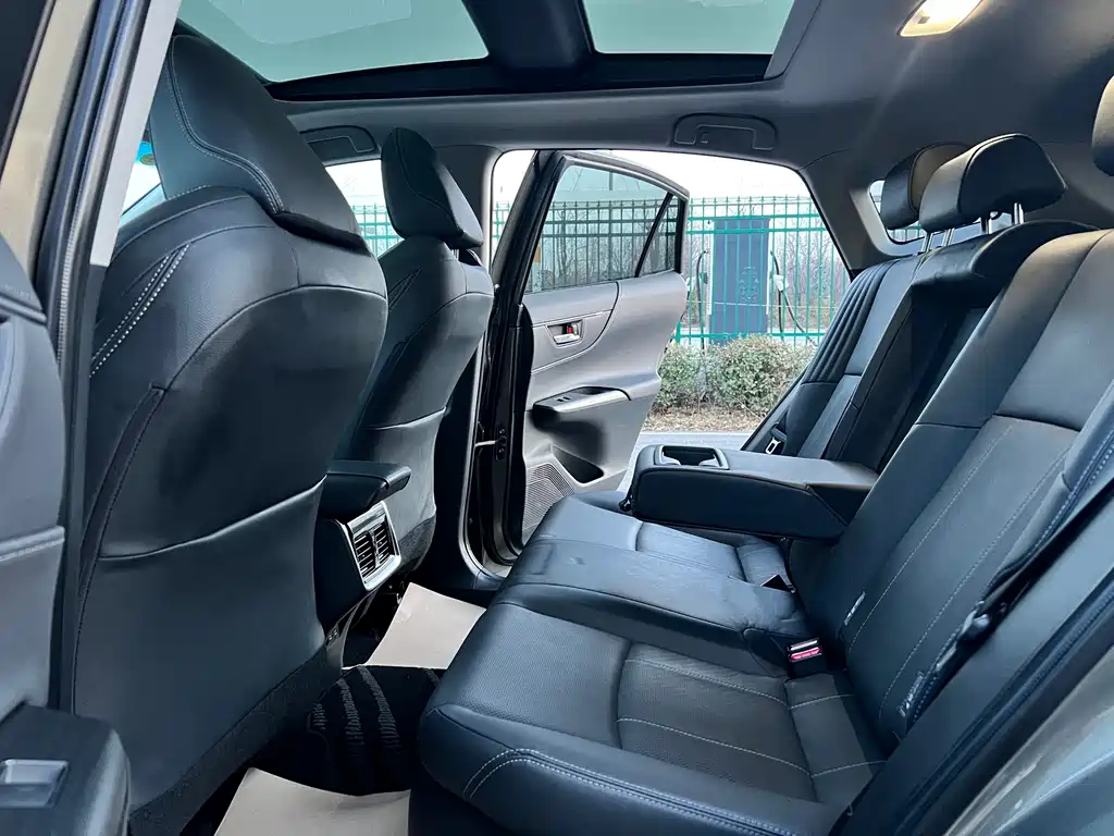 TOYOTA LING FANG HARRIER