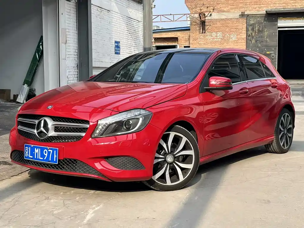 Mercedes-Benz A-Class (Import) 2015