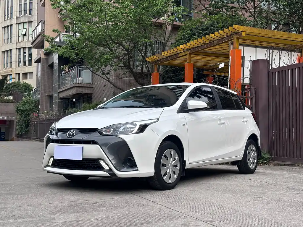 Toyota Yaris L 2019