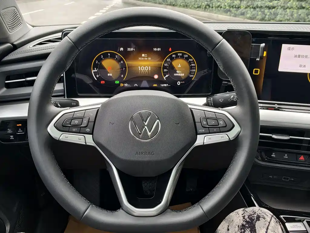 Volkswagen Lamando — миниатюра 6