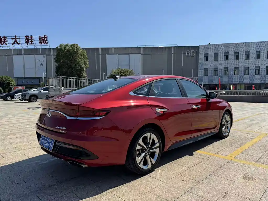 Hyundai Fista — миниатюра 7