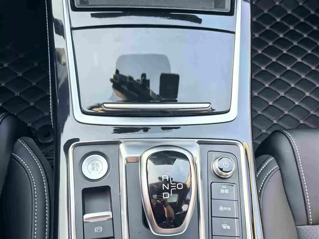 BYD Qin Pro NEV — миниатюра 16