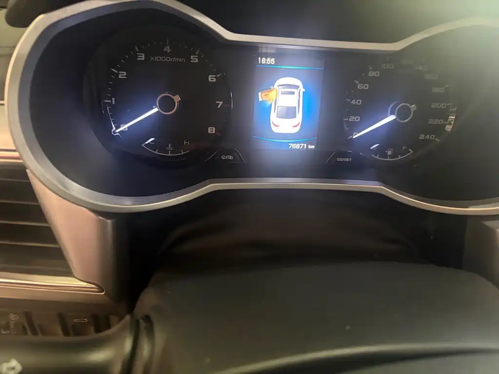 Geely Emgrand GL — миниатюра 9