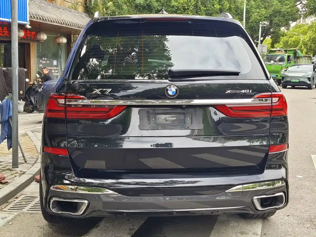 BMW X7 — миниатюра 17