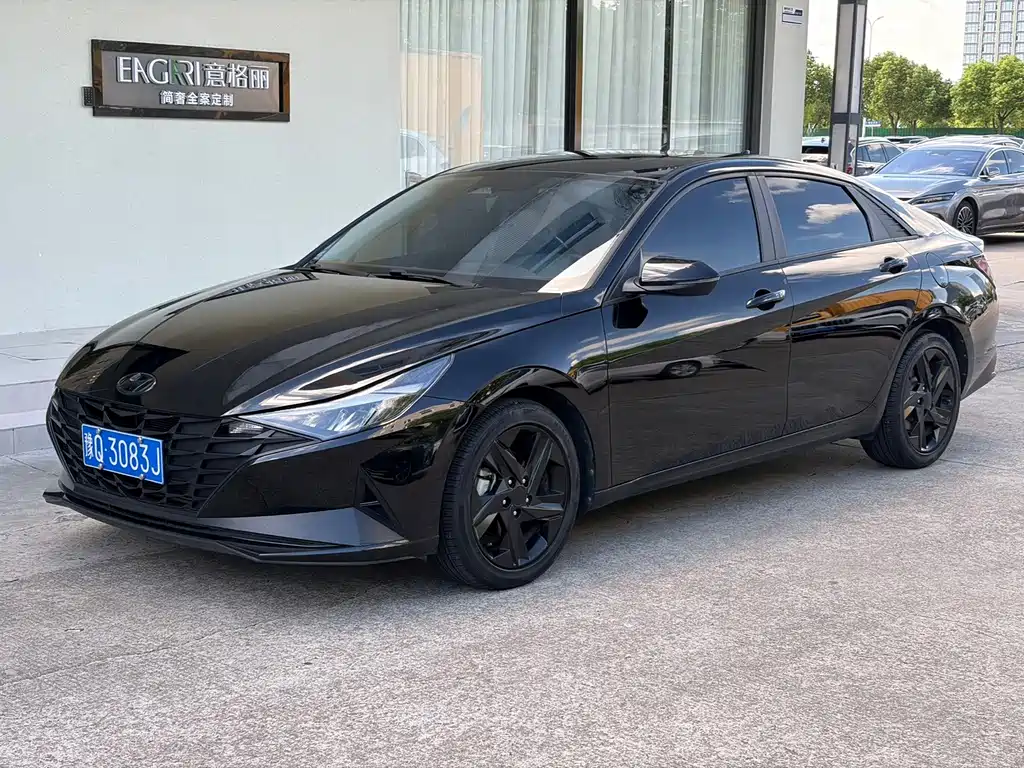 Hyundai Elantra — миниатюра 2