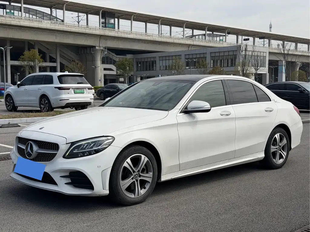 Mercedes-Benz C-Class 2018