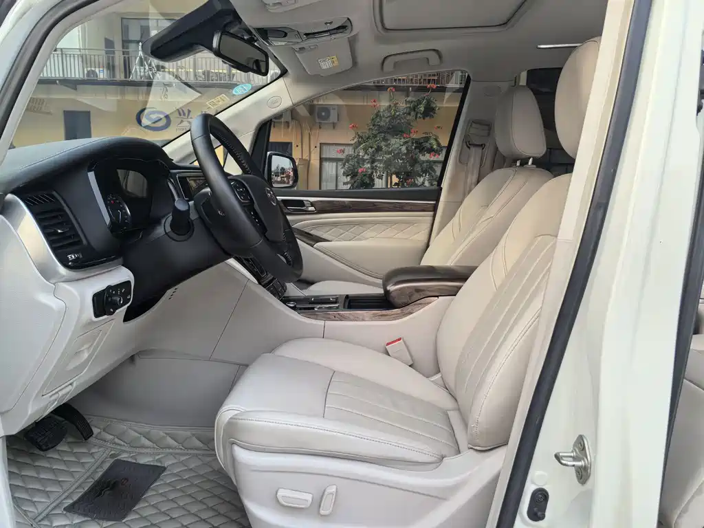 GAC Motor Trumpchi M8 — миниатюра 7