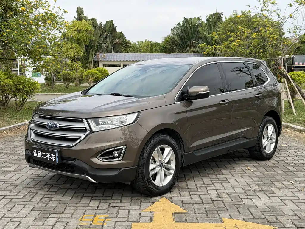 Ford Edge 2016