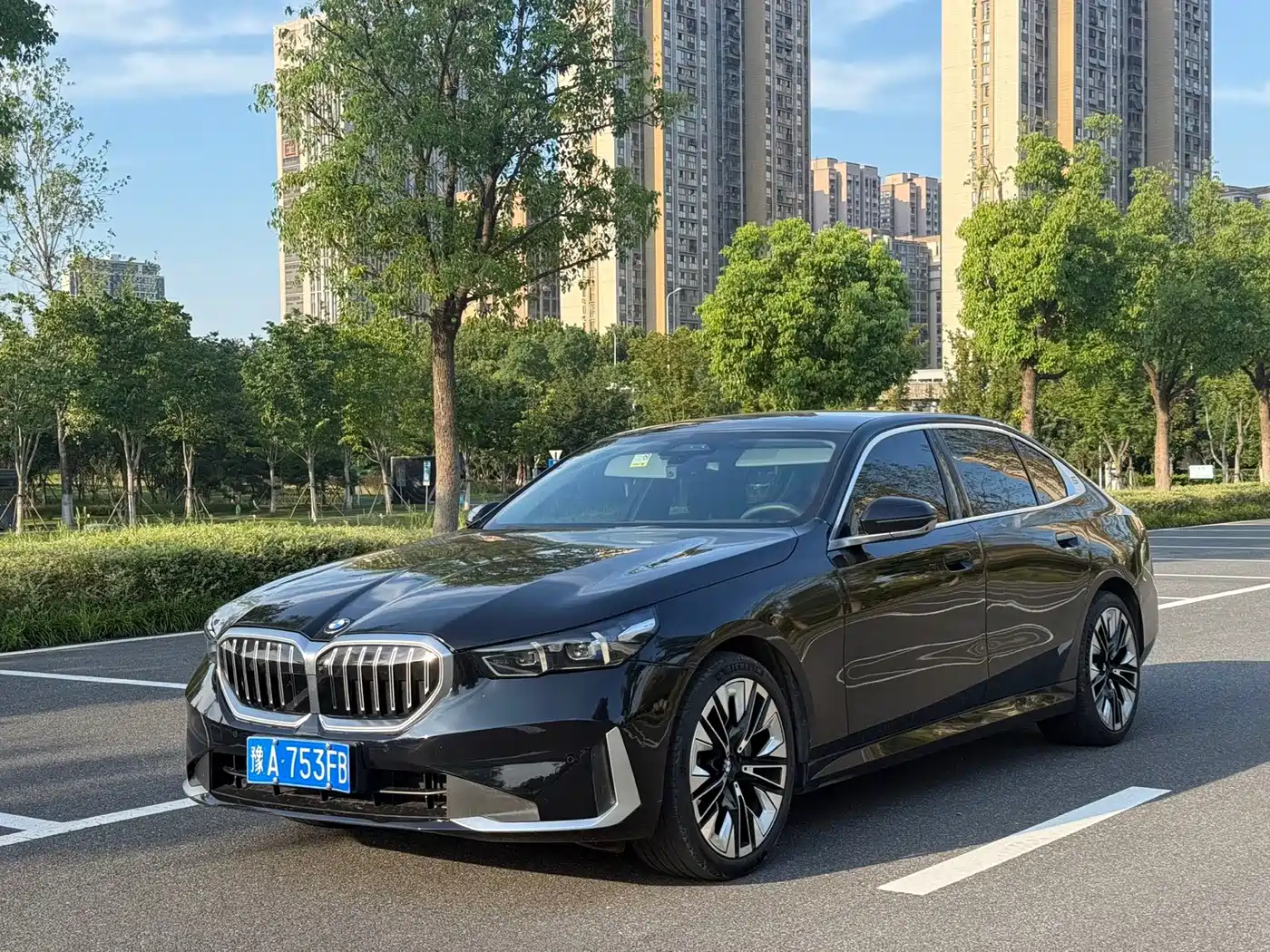 宝马5系 2024款 530Li 尊享型 豪华套装 2024