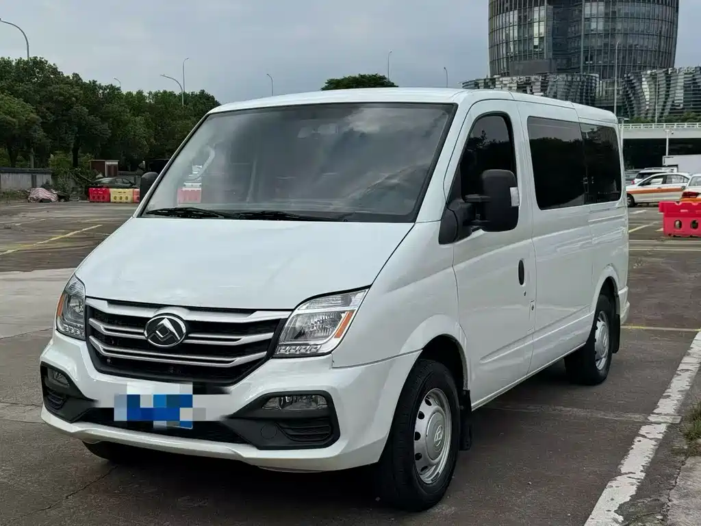MAXUS V80