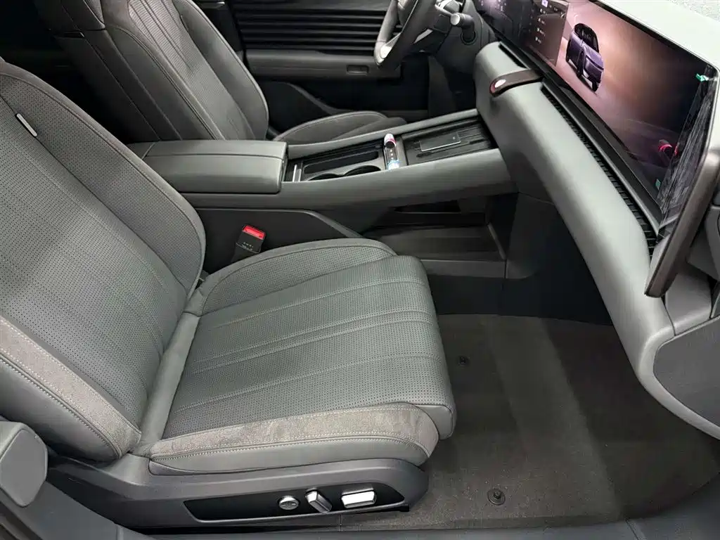 Audi E5 Sportback — миниатюра 15