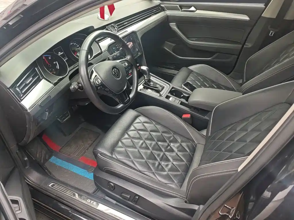 Volkswagen Magotan PHEV — миниатюра 15