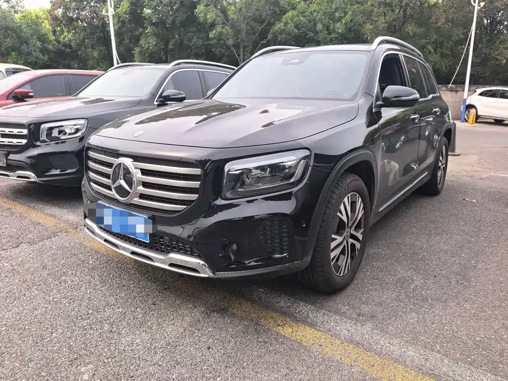 Mercedes-Benz GLB