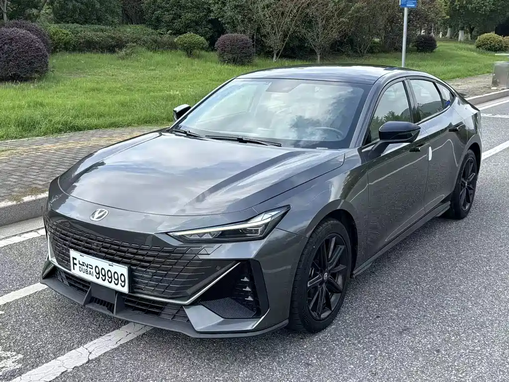 Changan UNI-V 2023