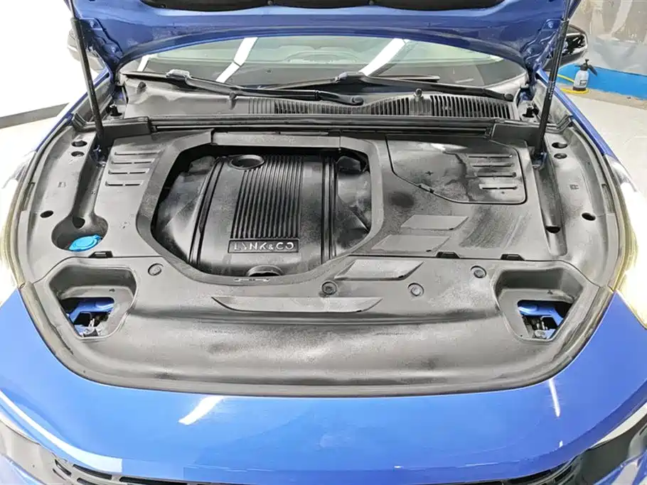 Lynk & Co 02 2018 1.5T DCT Pro V