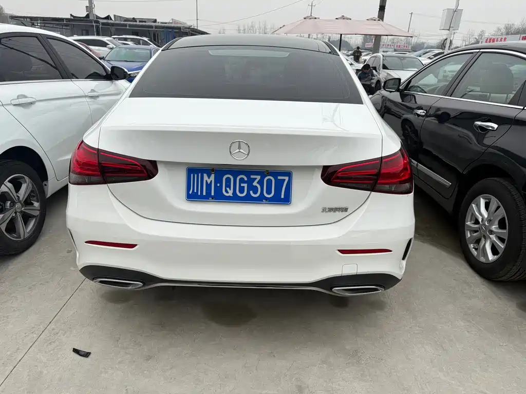 MERCEDES-BENZ A CLASS