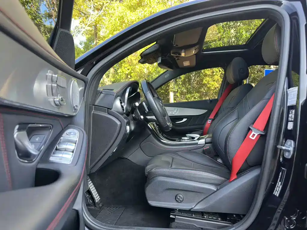 Mercedes-Benz GLC Coupe AMG — миниатюра 7