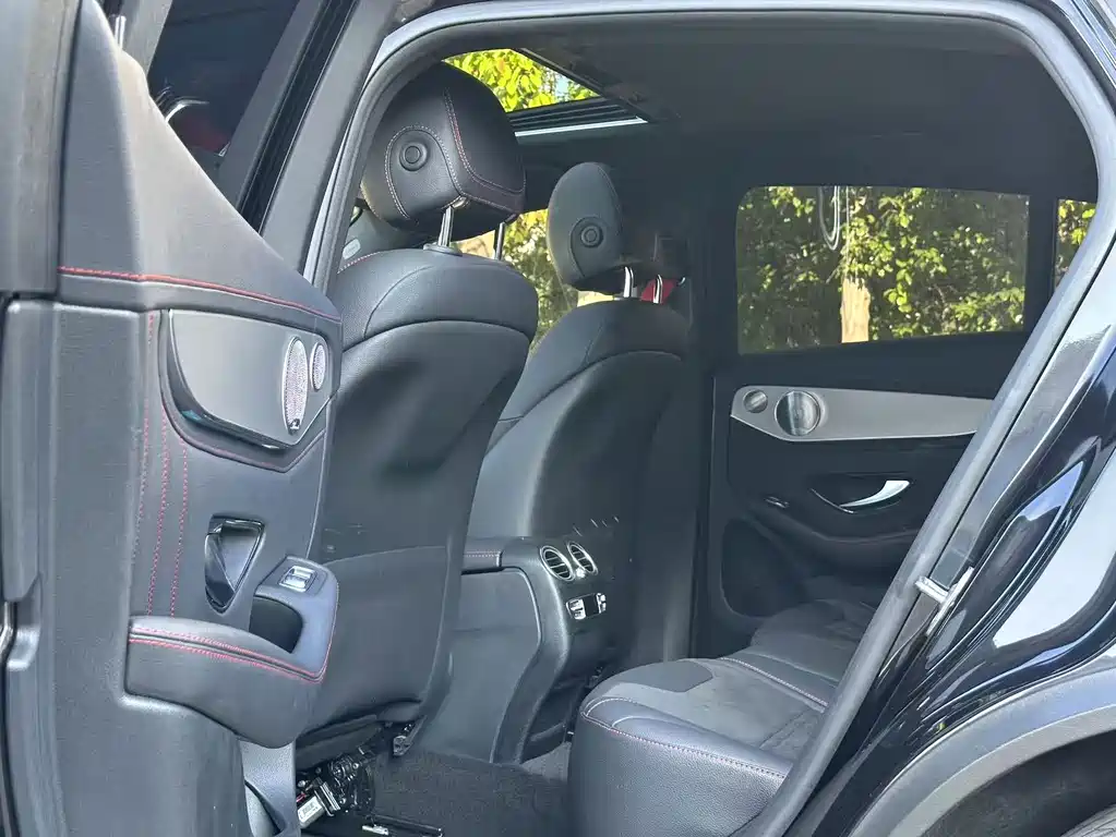 Mercedes-Benz GLC Coupe AMG — миниатюра 9