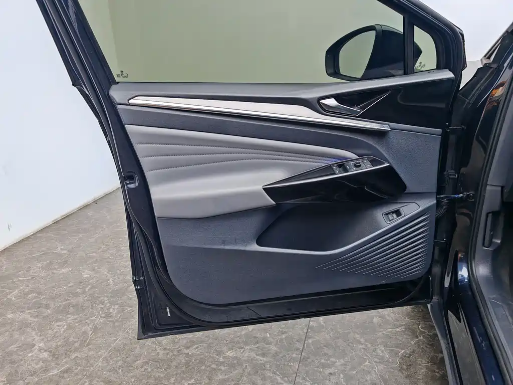 Volkswagen ID.4 Crozz — миниатюра 19