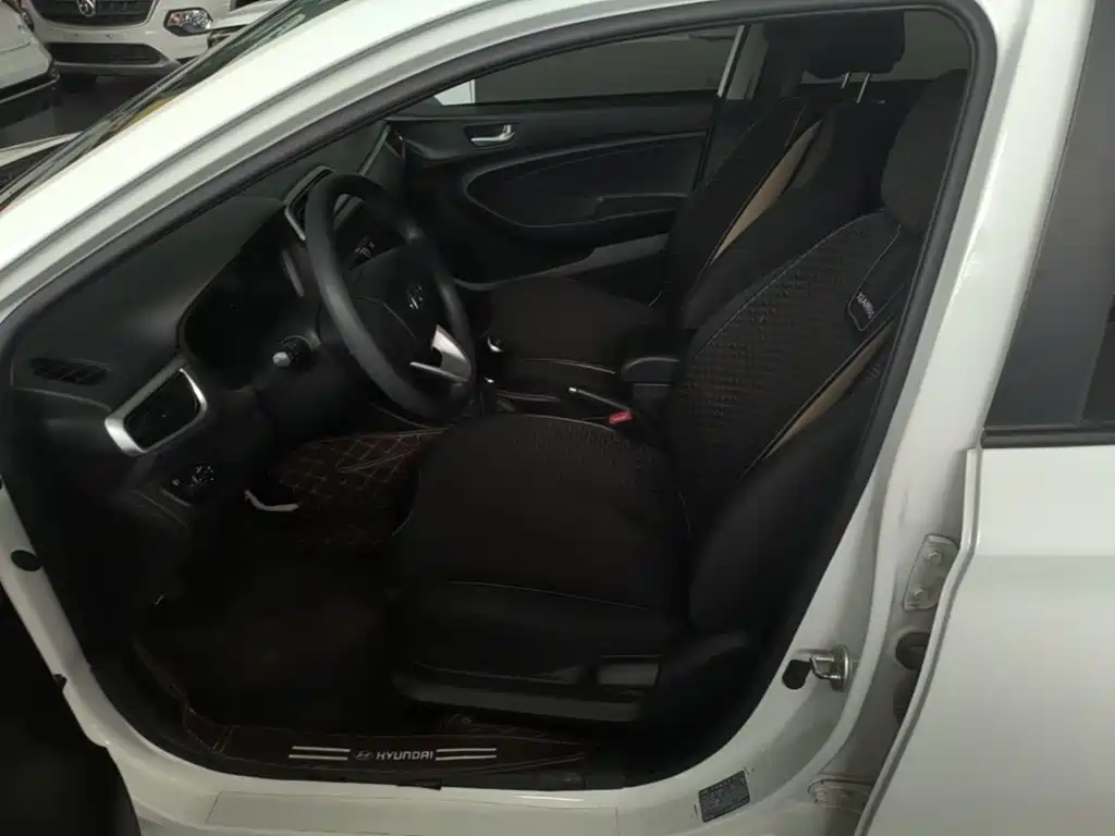 Hyundai Verna — миниатюра 15