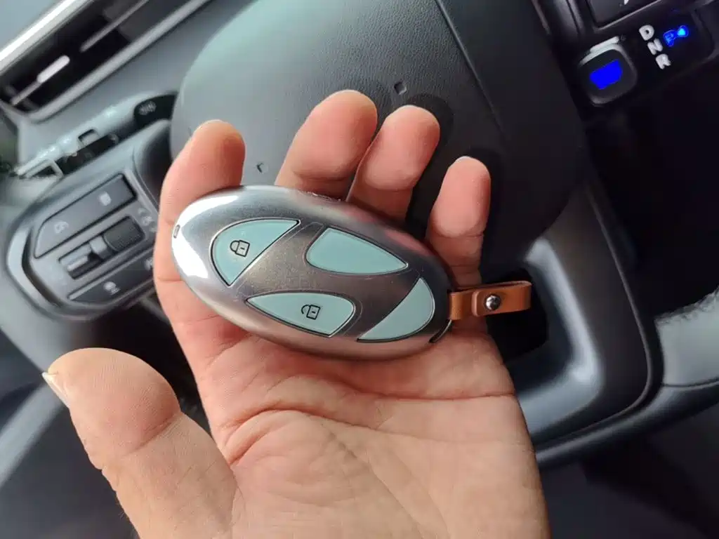 Hyundai EO — миниатюра 9