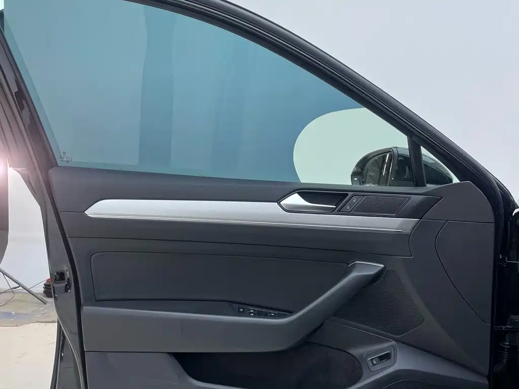 Volkswagen Magotan — миниатюра 14
