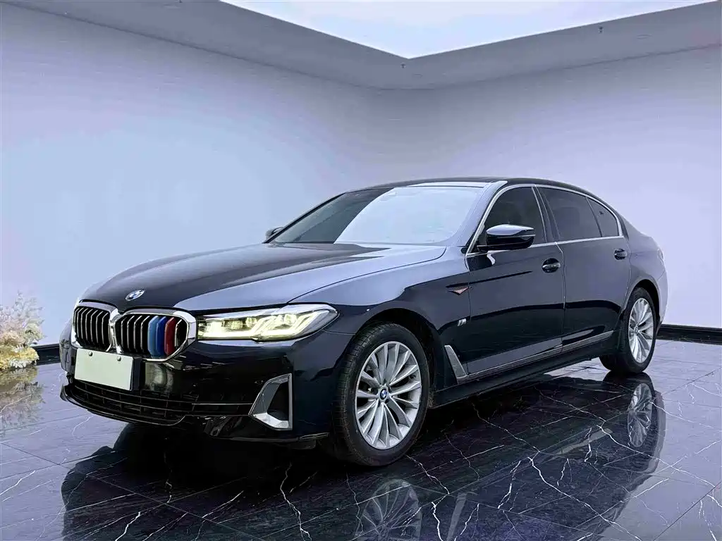 BMW 5 Series 2023