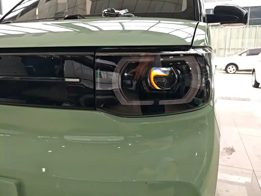 Wuling MINIEV — миниатюра 24